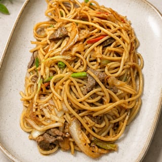 L1. Beef lo mein