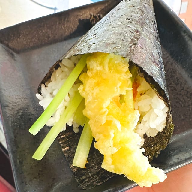 Rock and roll hand roll.