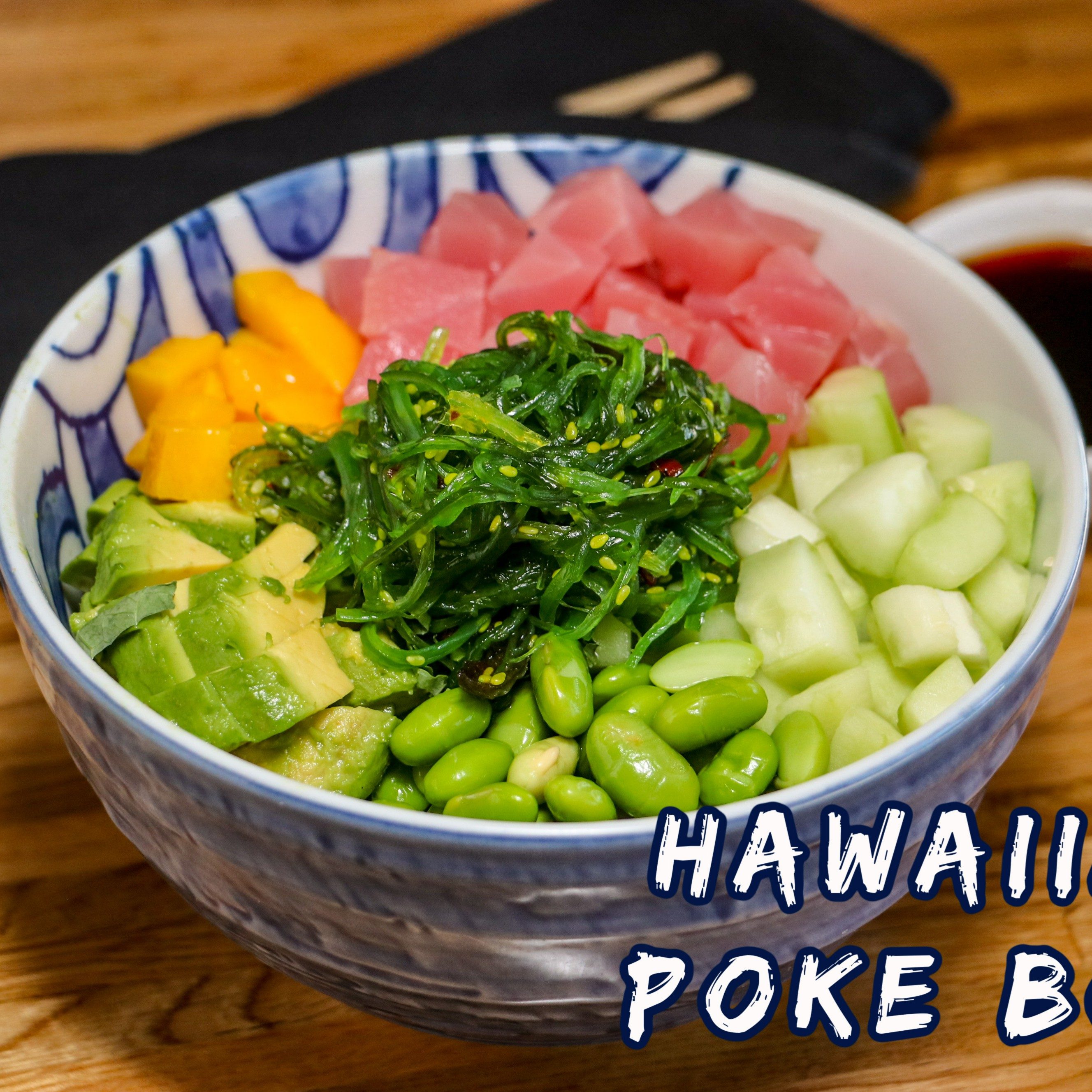 P4. Hawaiian poke bowl.