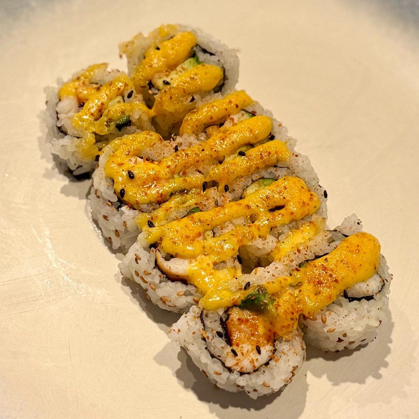 R9. Mount fuji maki roll.